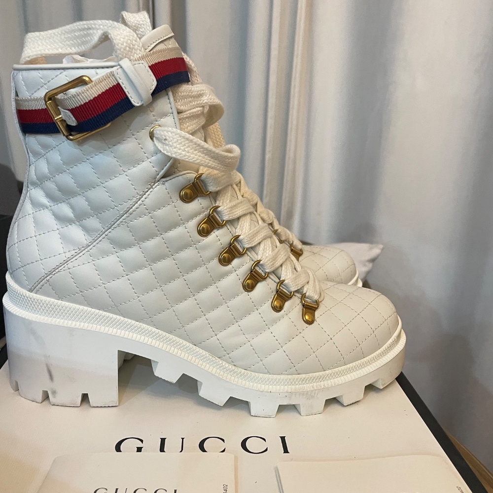 Women’s Gucci combat boots - Picture 4 of 6